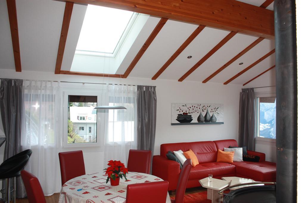 Chalet Gerbera Wengen Rum bild